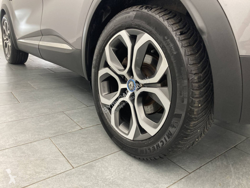 Varevogn Renault Captur E-Tech Plug-in 160