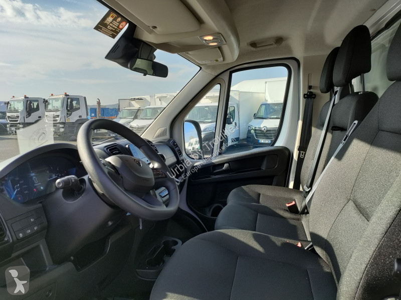 Véhicule utilitaire Peugeot 20M3 HAYON 4V...