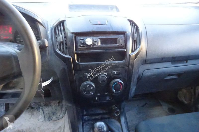 Autoutilitară Isuzu D-Max 1,9 DDI 165