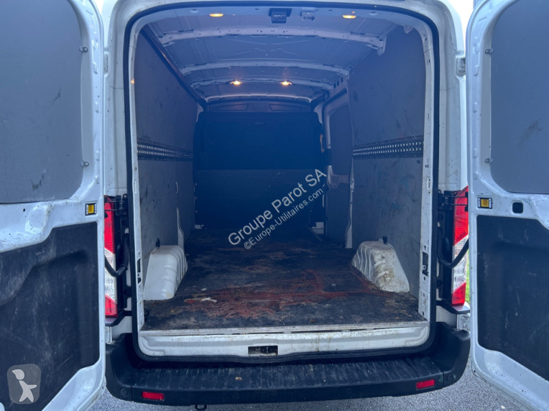 Véhicule utilitaire Ford P350 L3H2 2.0 EcoBlue...