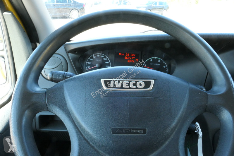 Veicolo commerciale Iveco Daily 35 S11 C30C...