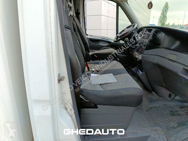 Véhicule utilitaire Iveco DAILY 35S15 - FURGONE...