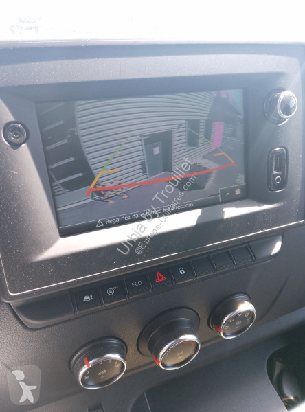 Véhicule utilitaire Renault FRIGO 12M3 CAISSE...