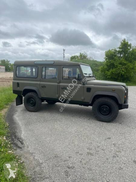 Véhicule utilitaire Land Rover