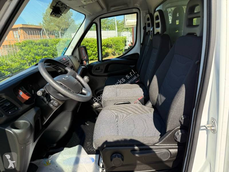 Autoutilitară Iveco