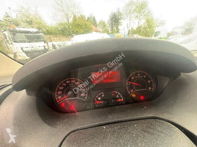 Nyttofordon Peugeot Kasten 330 L1H1 Pro 120...