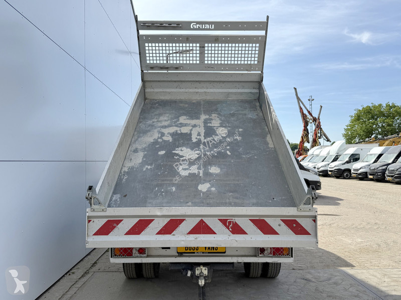 Autoutilitară Renault 2.3 130PK L3H1 Kipper...