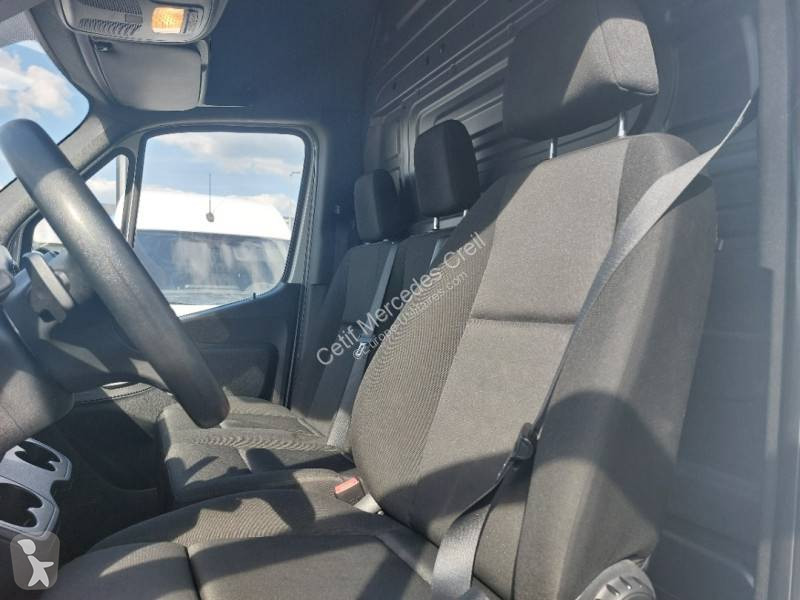 Véhicule utilitaire Mercedes
