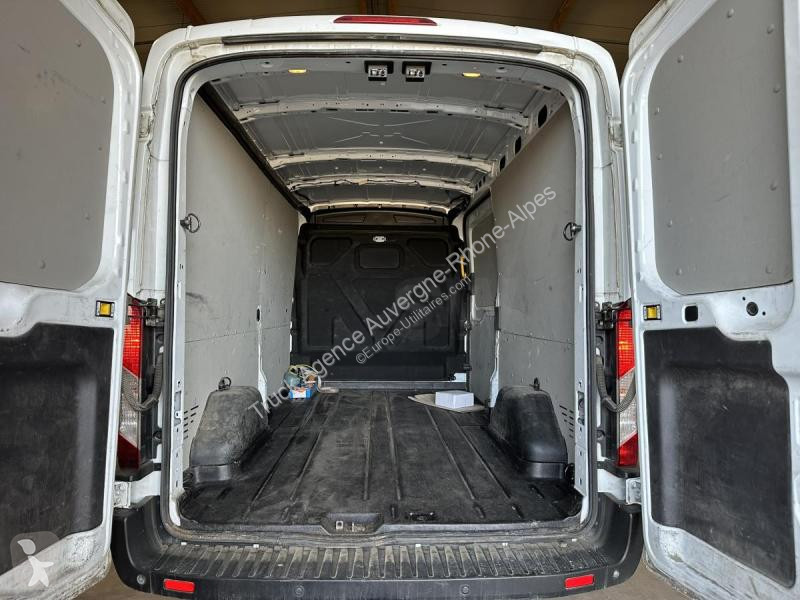 Véhicule utilitaire Ford 2.0 TDCi