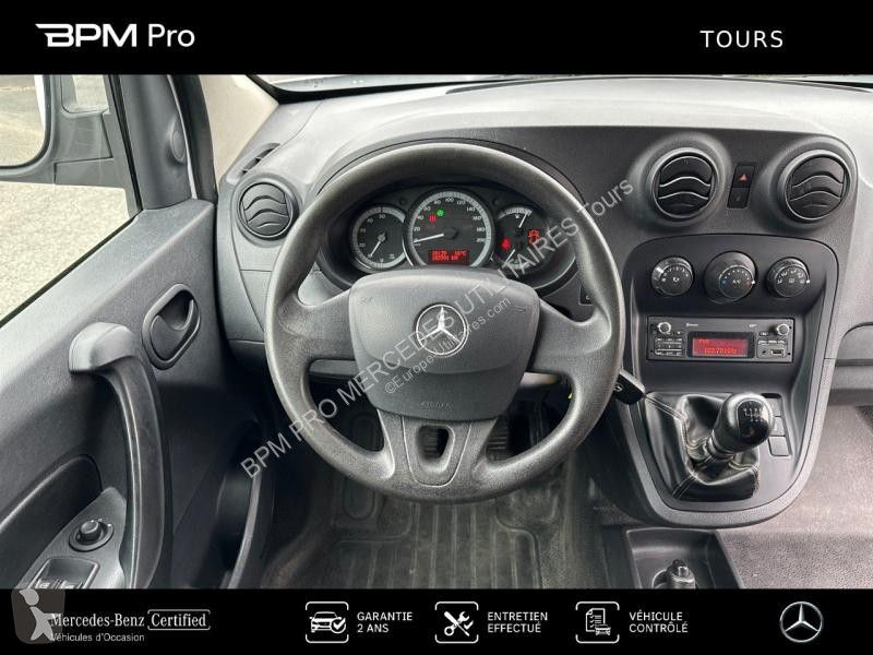 Véhicule utilitaire Mercedes 109 CDI Long Pro...