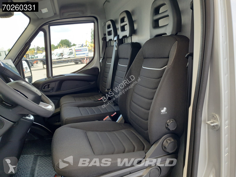Autoutilitară Iveco 35S21 3.0L Automaat 210PK...