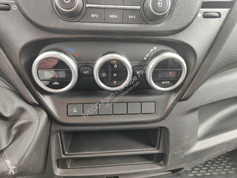 Veicolo commerciale Iveco 35C16H3.0 empattement...