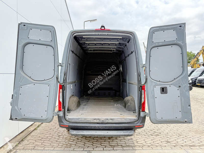 Autoutilitară Mercedes 315 1.9 CDI L2H2 Climate...