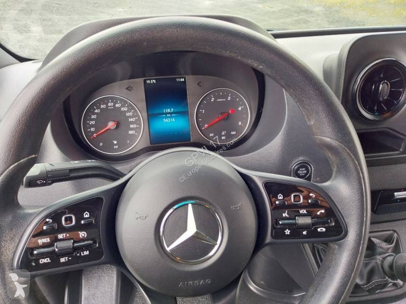 Véhicule utilitaire Mercedes