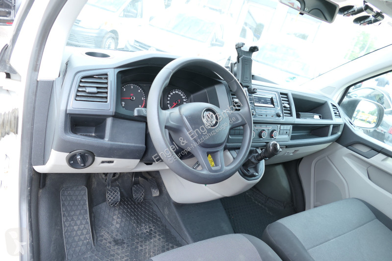 Véhicule utilitaire Volkswagen T6 Transporter...