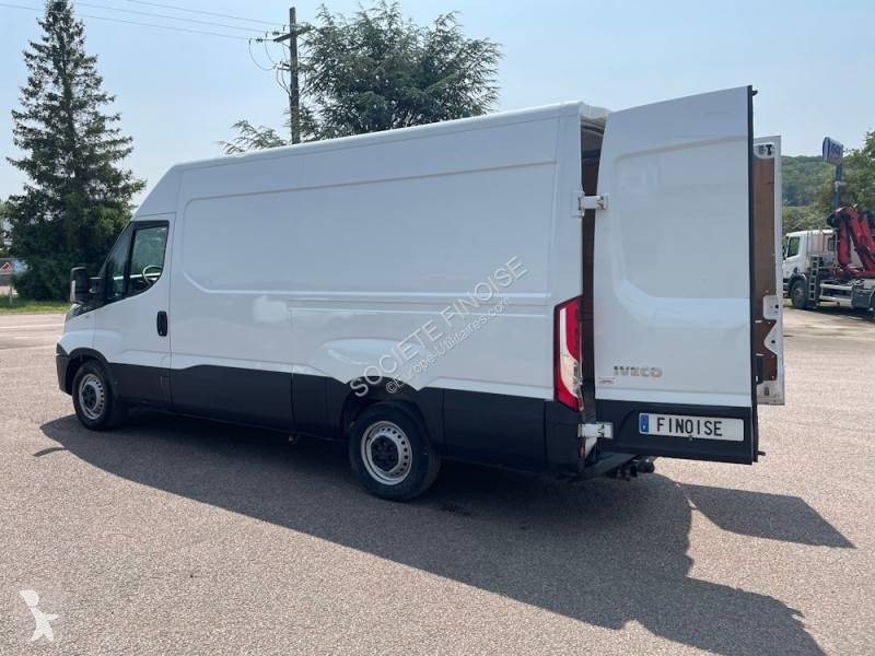 Véhicule utilitaire Iveco