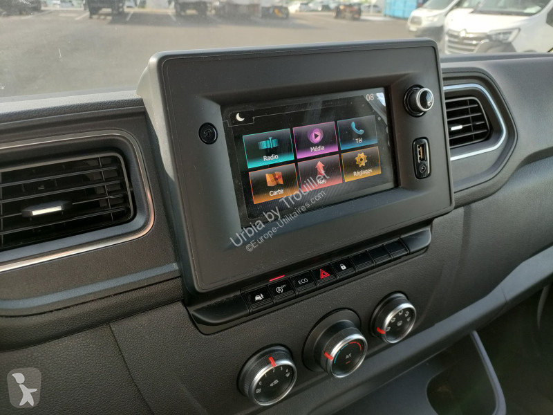 Veicolo commerciale Renault 20M3 145 CV FOURGON...