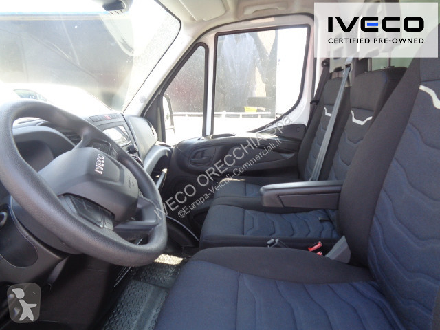 Varevogn Iveco DAILY 35C16 3.0