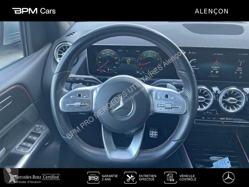 Véhicule utilitaire Mercedes 180 136ch AMG Line...