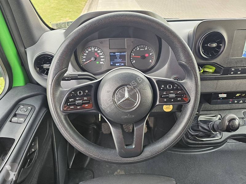 Užitkové vozidlo Mercedes 314 L2H2 Mbux Euro6 AC!