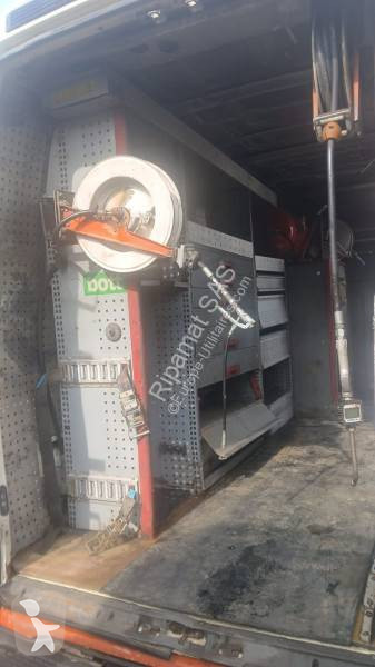 Furgoneta Iveco