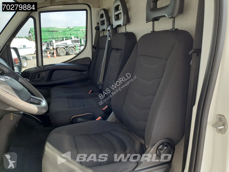 Veículo utilitário Iveco 35S13 L3H2 3500KG...
