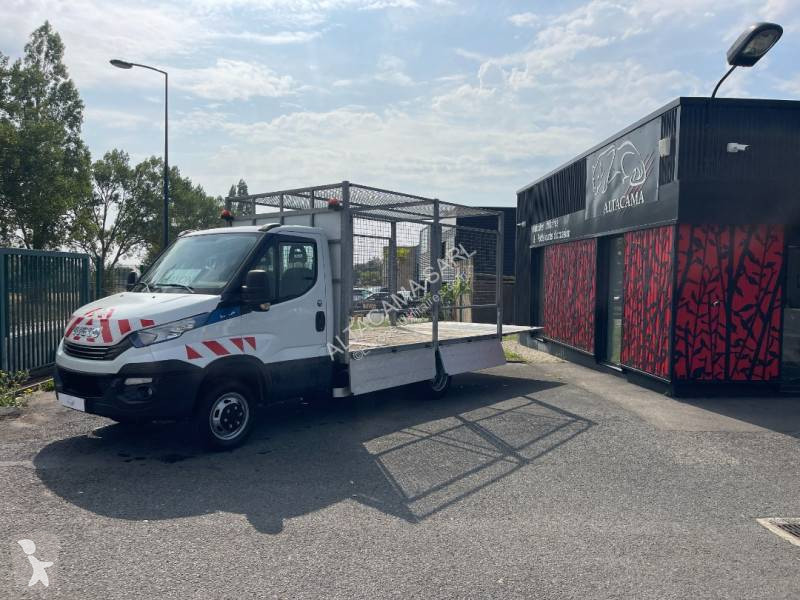 Samochód dostawczy Iveco