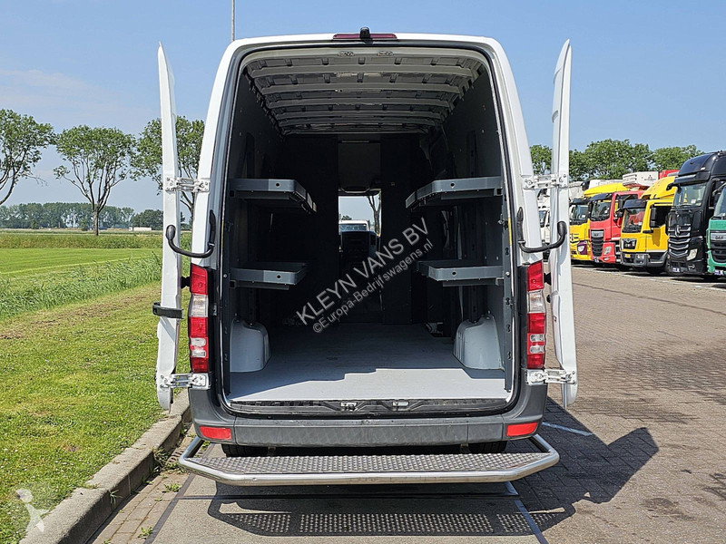 Veicolo commerciale Mercedes 311 L3H2...