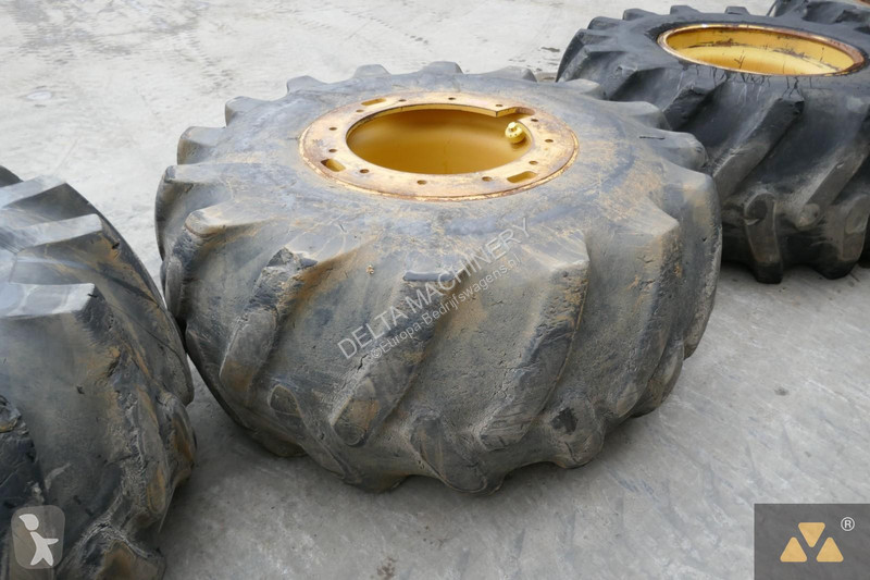 Véhicule utilitaire Caterpillar Wheel GP 30.5L-32
