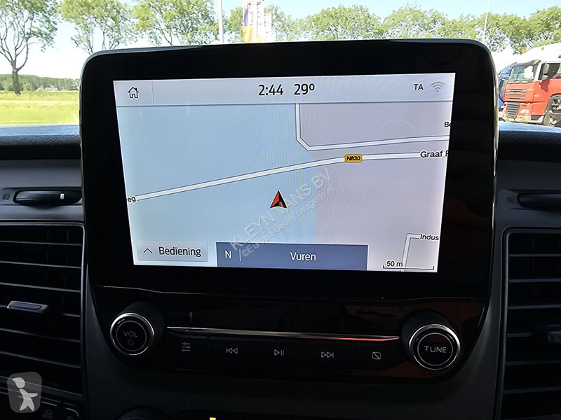 Autoutilitară Ford 2.0 L2H1 Navi Trekhaak