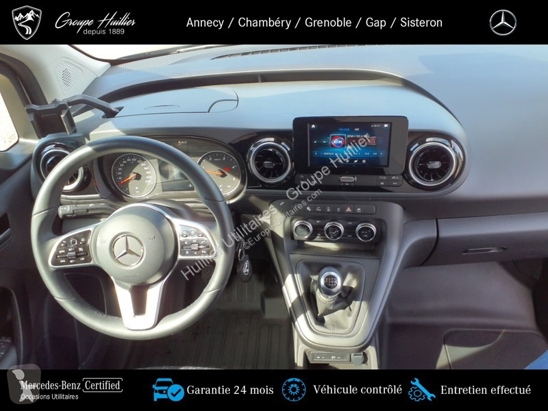 Véhicule utilitaire Mercedes 112 CDI Fourgon...