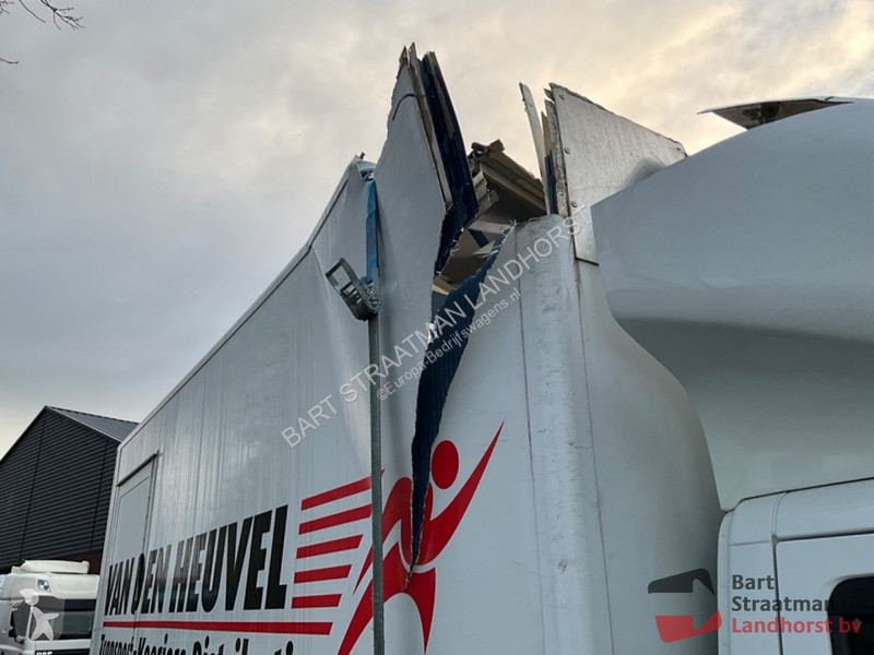 Bedrijfswagen Iveco Euro 6 box truck with...