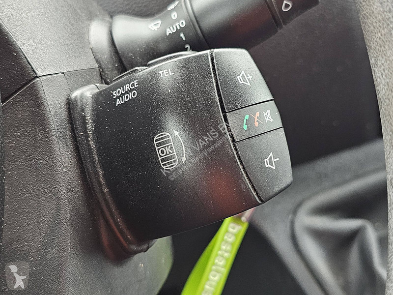 Véhicule utilitaire Renault 2.3 L4H2 Maxi 163Pk...