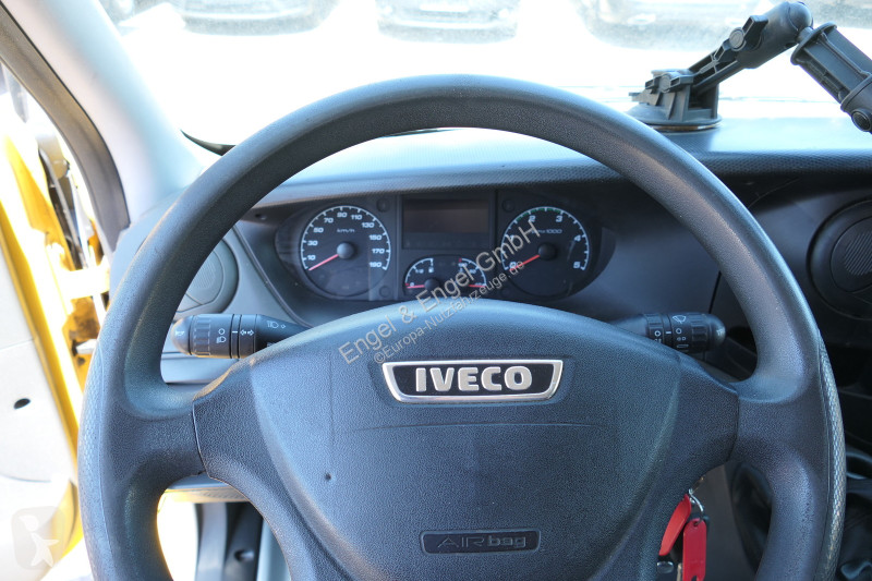 Furgoneta Iveco Daily 35 S11 C30C AUTOMATIK...