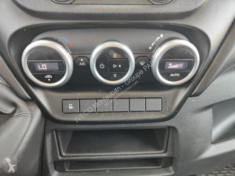 Veicolo commerciale Iveco 35C16H3.0 empattement...