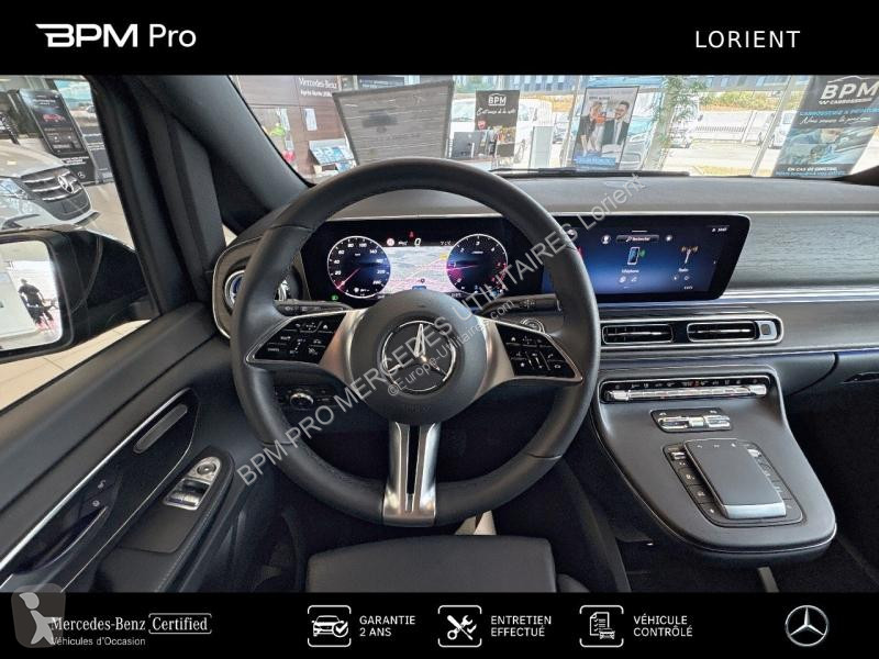 Nyttofordon Mercedes 300 d Extra-Long...