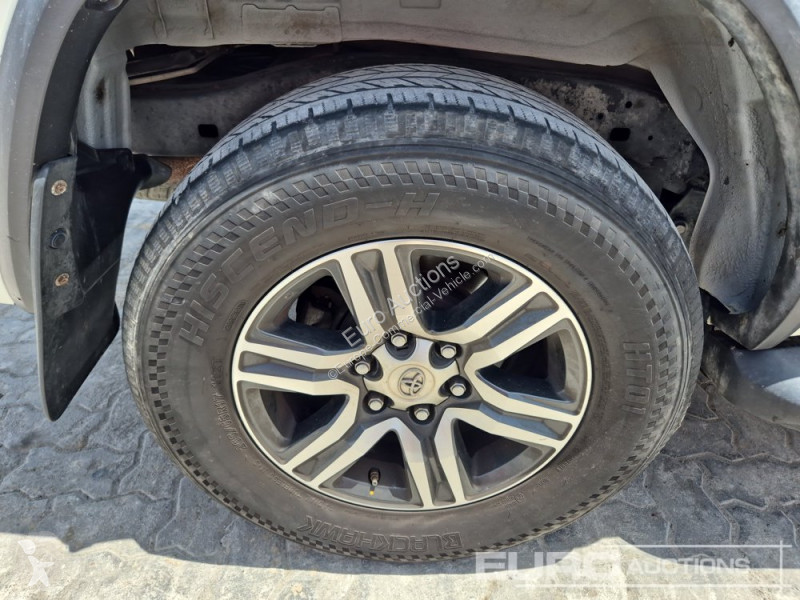 Furgoneta Toyota Fortuner Ex.R