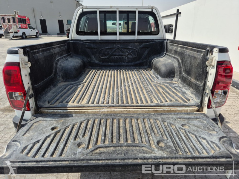 Véhicule utilitaire Toyota Hilux