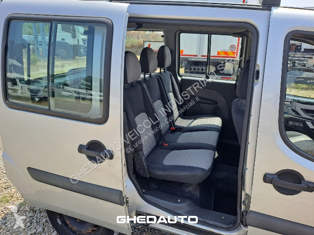 Furgoneta Fiat DOBLO