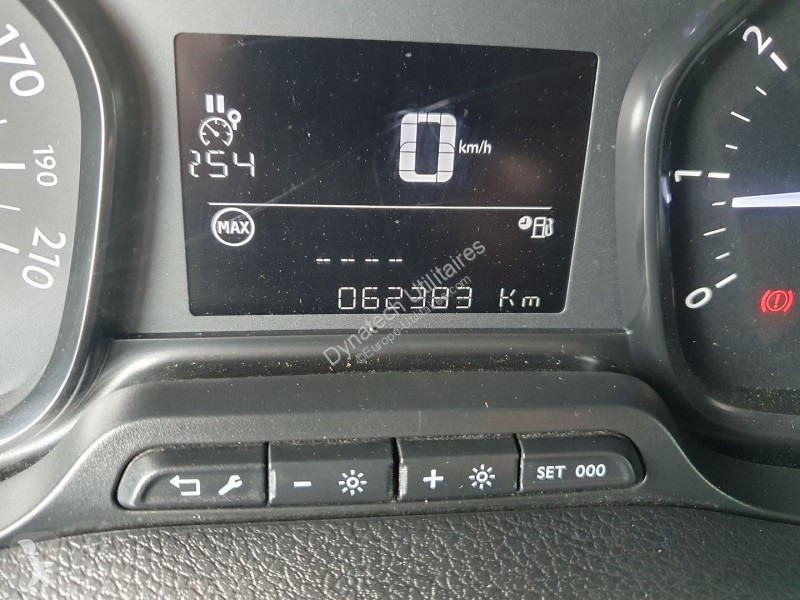 Užitkové vozidlo Citroën JUMPY FG M 1.5 BLUEHDI...