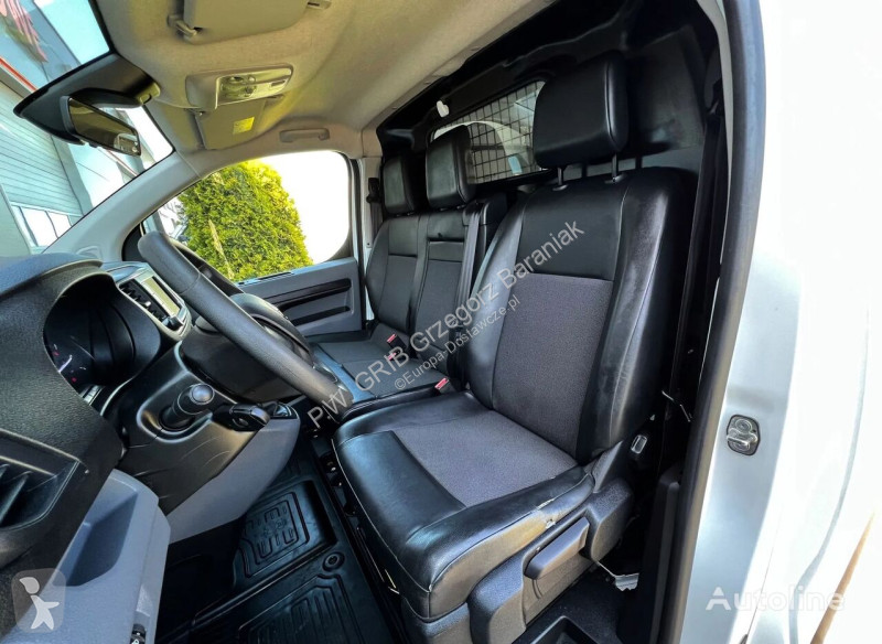 Véhicule utilitaire Toyota Proace Long Lang...
