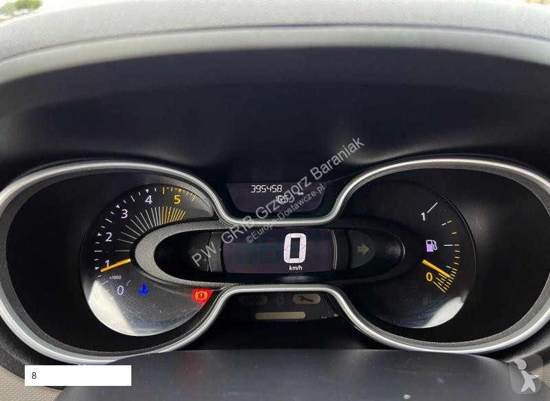 عربة نفعية Renault Traffic Furgon Cooler...