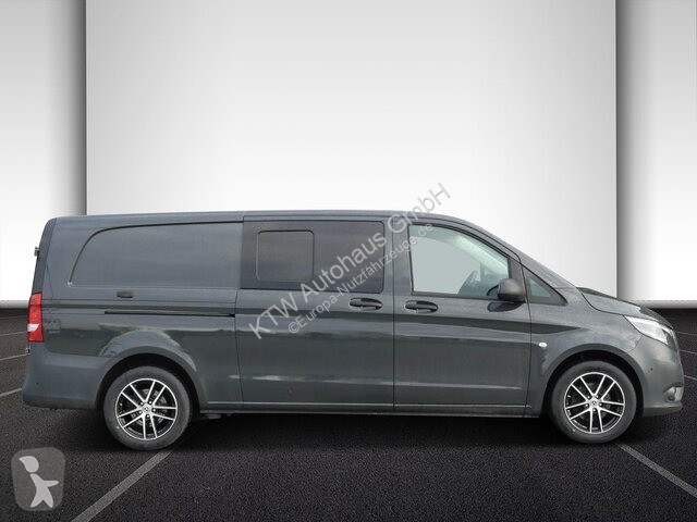 Veicolo commerciale Mercedes Vito...