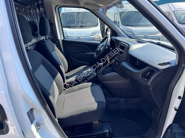 Furgoneta Fiat DOBLO