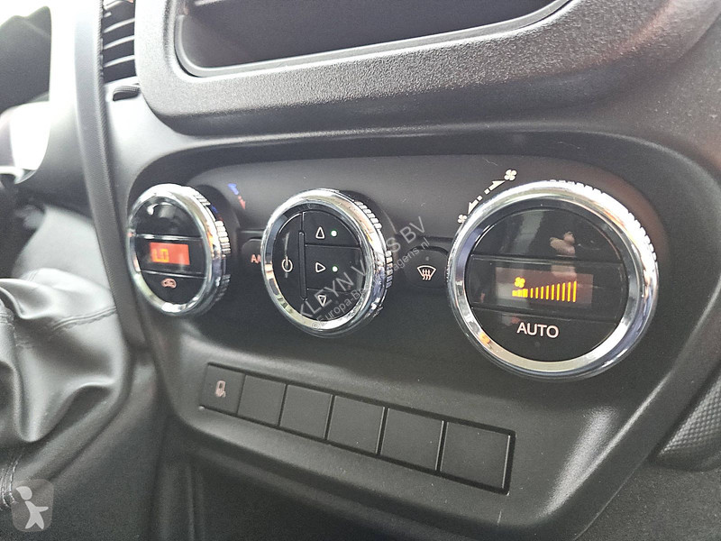 Véhicule utilitaire Iveco 35C16 Bakwagen Laadklep!