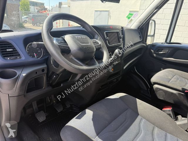 Nyttofordon Iveco 35-140 GNC Versalift VTL 135 Evo