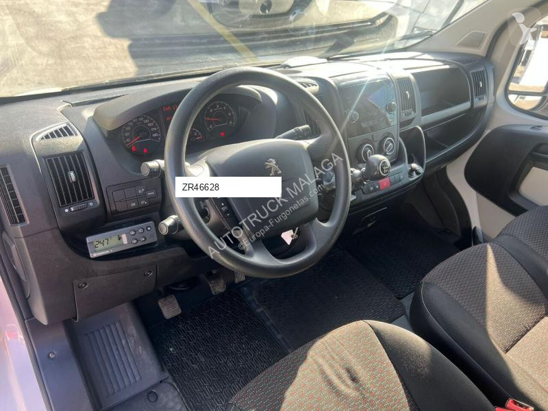 Véhicule utilitaire Peugeot 2.0