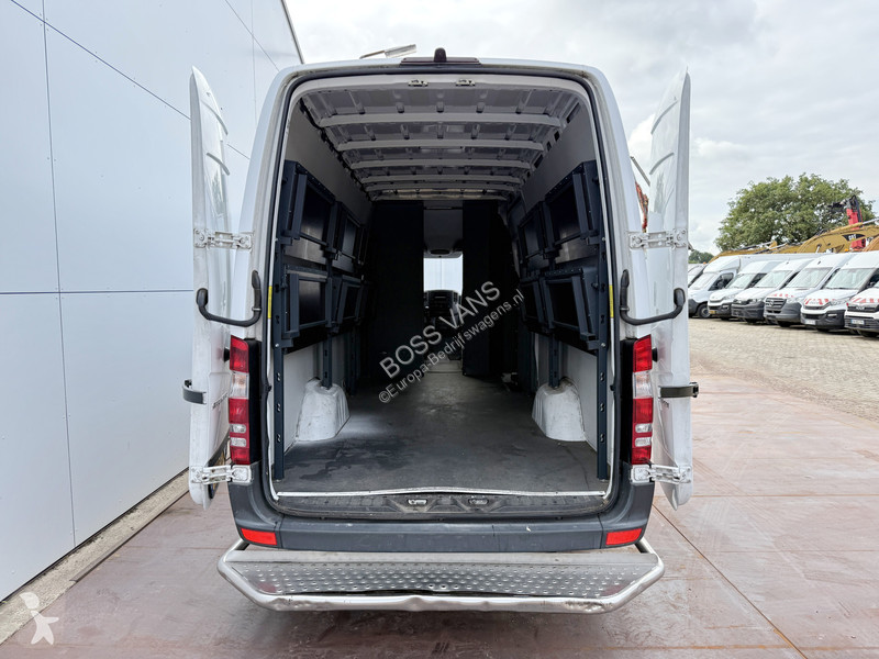 Veicolo commerciale Mercedes 311 2.2 CDI...
