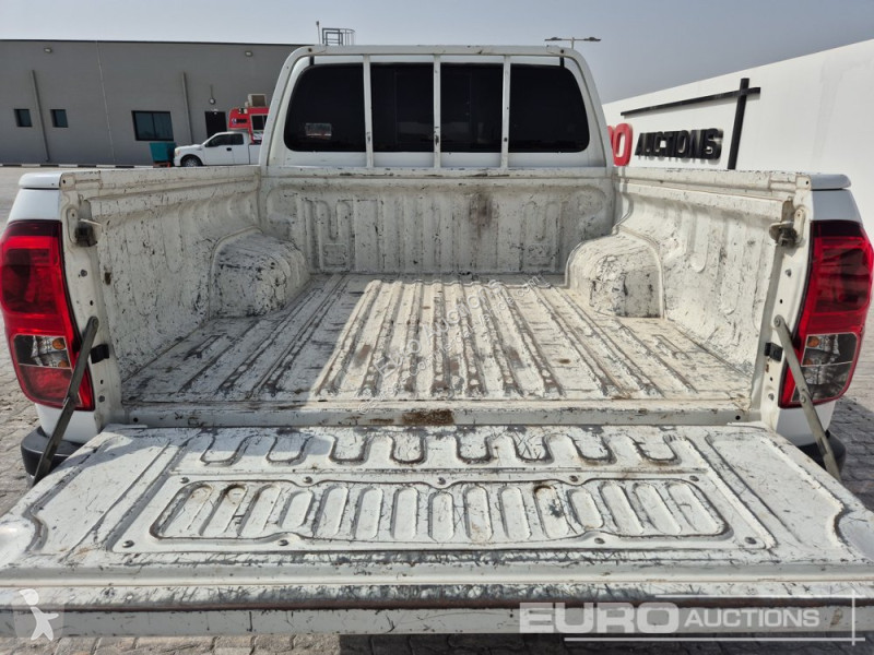 Véhicule utilitaire Toyota Hilux