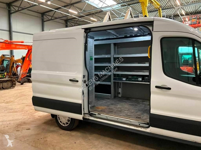 Veicolo commerciale Ford transit